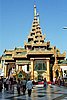 2006-02-22 (04) Rangoon - Shwedagon Pagoda.jpg