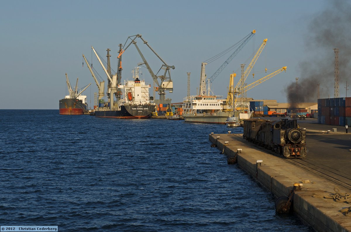 2012-12-15 17.01 442 54 at Massawa Harbour.jpg