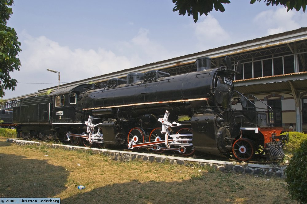 2008-08-02 13.58 CC5029 at Ambarawa Railway Museum.jpg