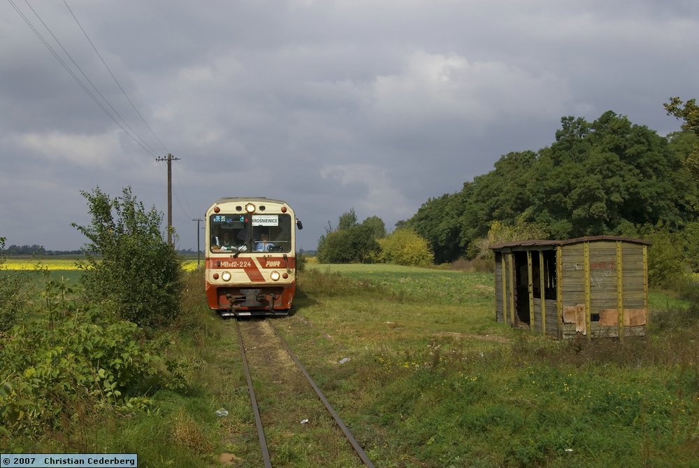 2007-09-13 (05) MBdx2 224 near Krosniewice .jpg