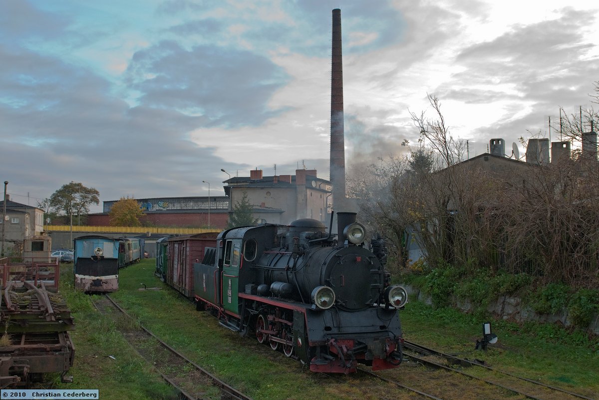 2010-10-22 08.06 Px48-1919 at Gniezno.jpg